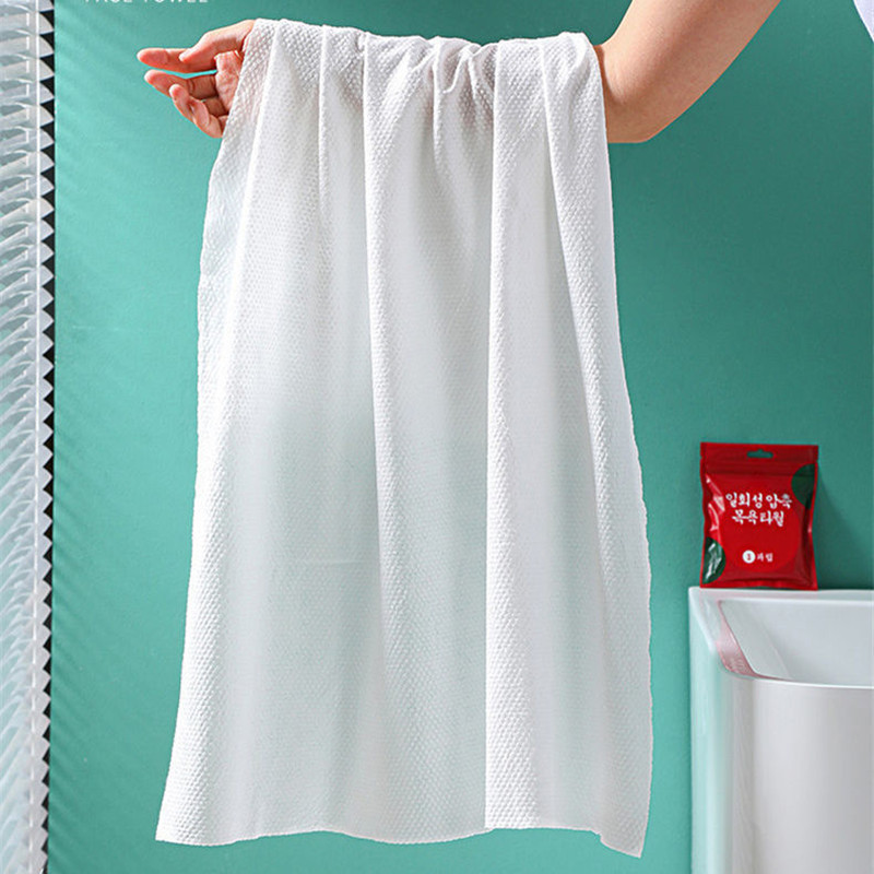 Jednorazowy ręcznik kąpielowy  – Beach Towel Large recenzja i cena